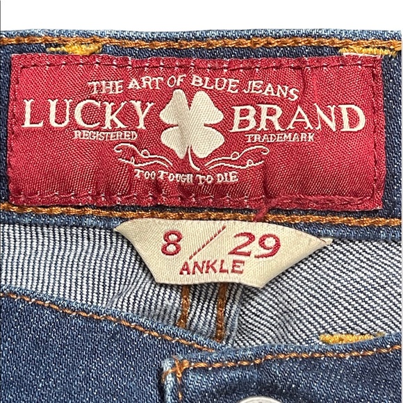 Lucky Brand boot cut Jean with raw hem women’s size 8 - Picture 8 of 9